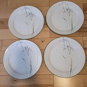 4 Corelle Shadow Iris Dinner Plates